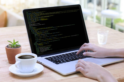 工作笔记本计算机移动应用软件的开发团队 协作与创新